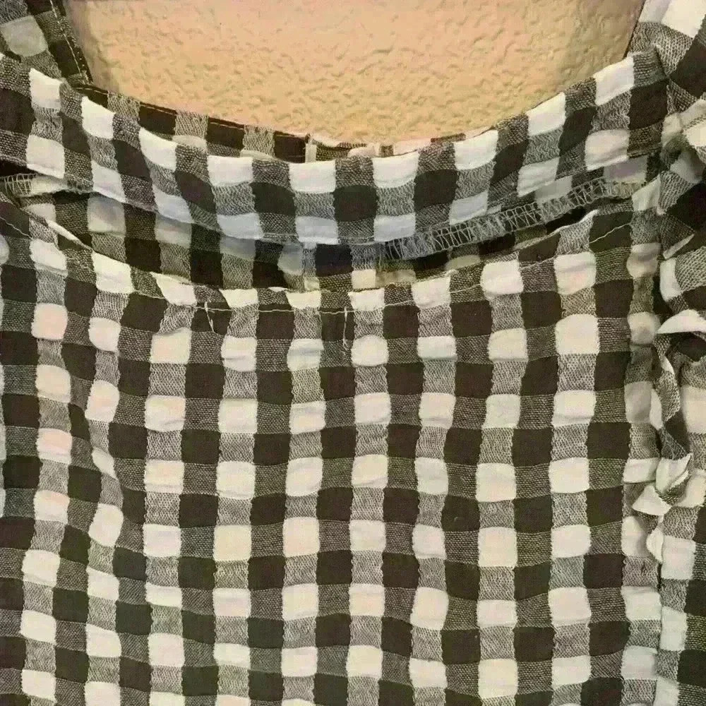 Square neck ruffle sleeve tank - Picture 6 of 9